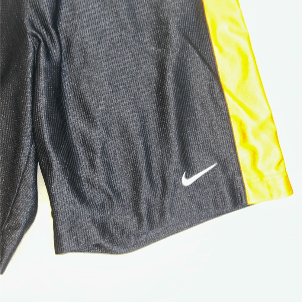 Nike basketball shorts black yellow size M - Picture 5 of 5